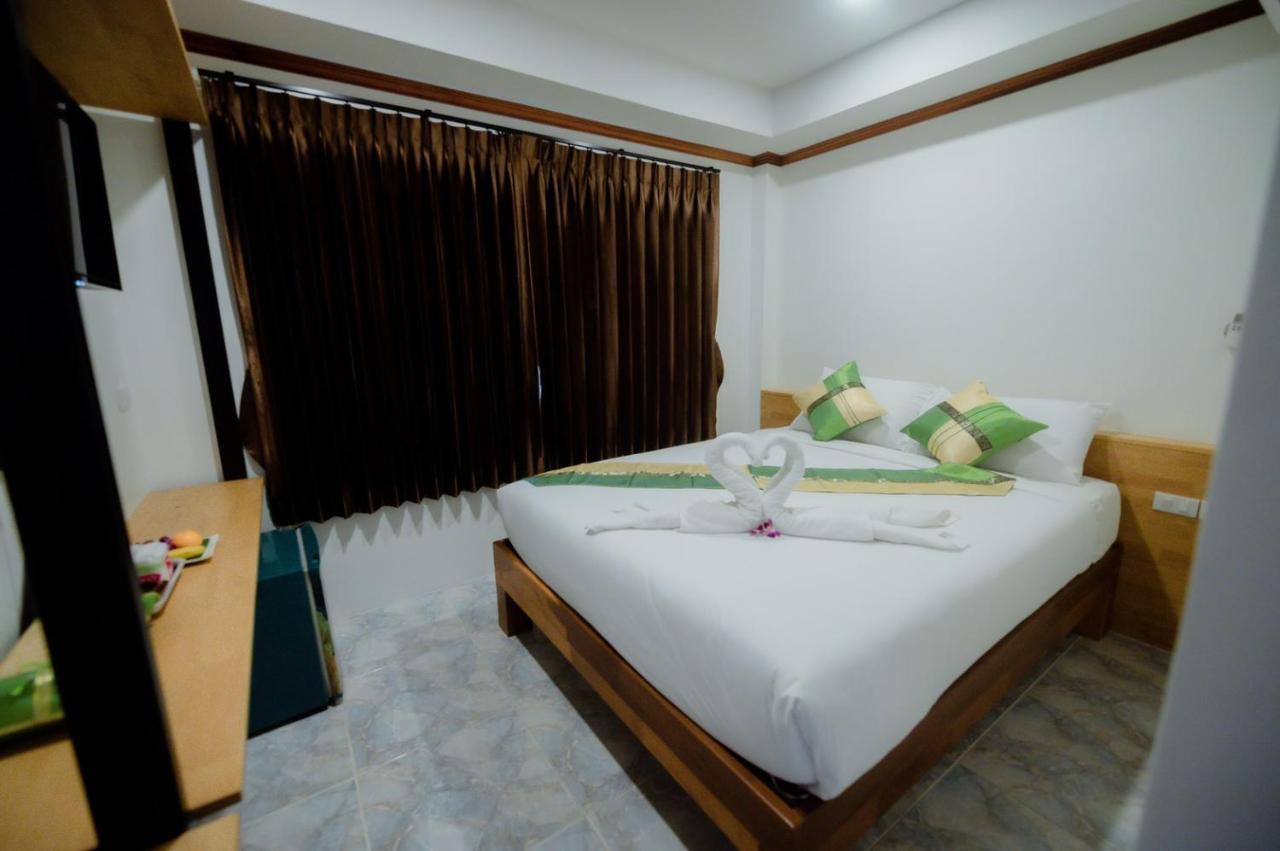 Coconut Grove Hotel Samui 查汶海滩 外观 照片