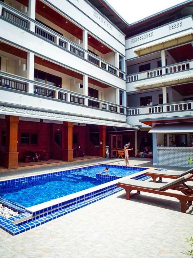 Coconut Grove Hotel Samui 查汶海滩 外观 照片