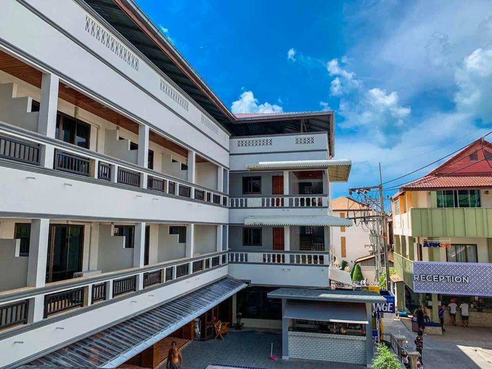 Coconut Grove Hotel Samui 查汶海滩 外观 照片