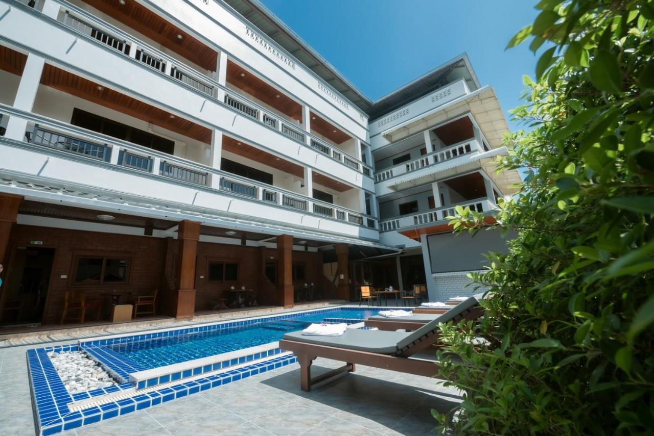 Coconut Grove Hotel Samui 查汶海滩 外观 照片