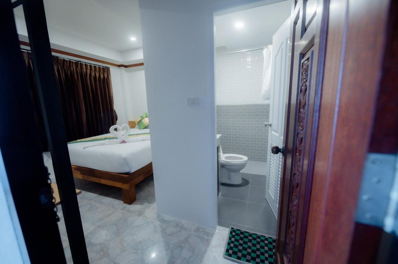 Coconut Grove Hotel Samui 查汶海滩 外观 照片