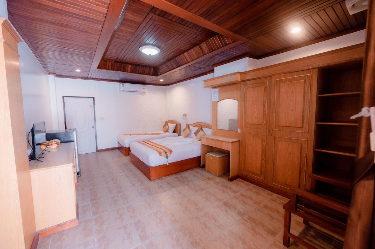 Coconut Grove Hotel Samui 查汶海滩 外观 照片