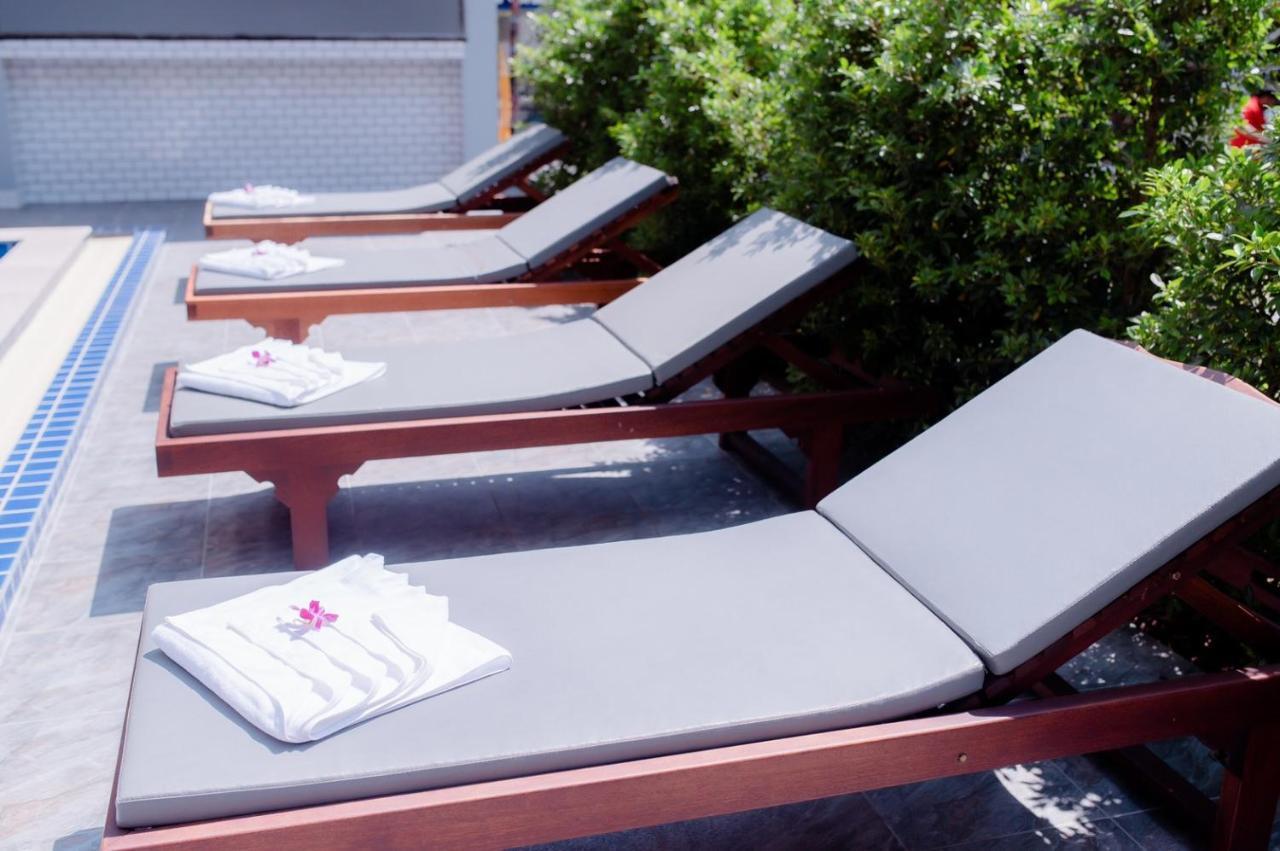Coconut Grove Hotel Samui 查汶海滩 外观 照片